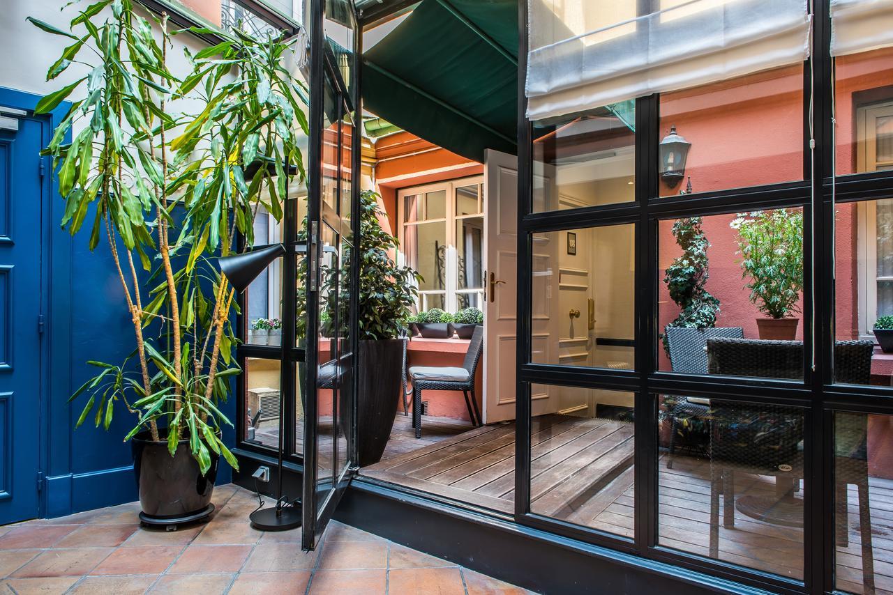 Hotel Jardin Le Brea Paris Exterior foto